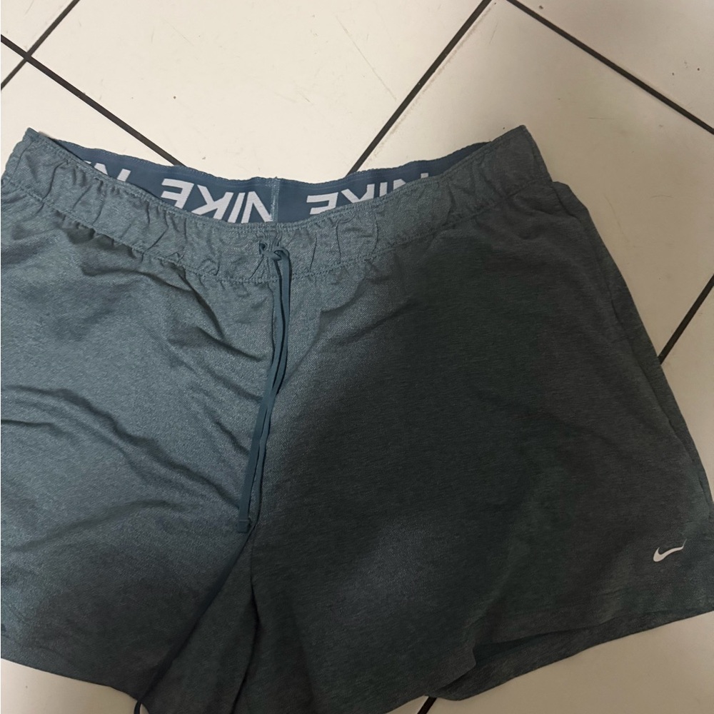 Nike womans Shorts